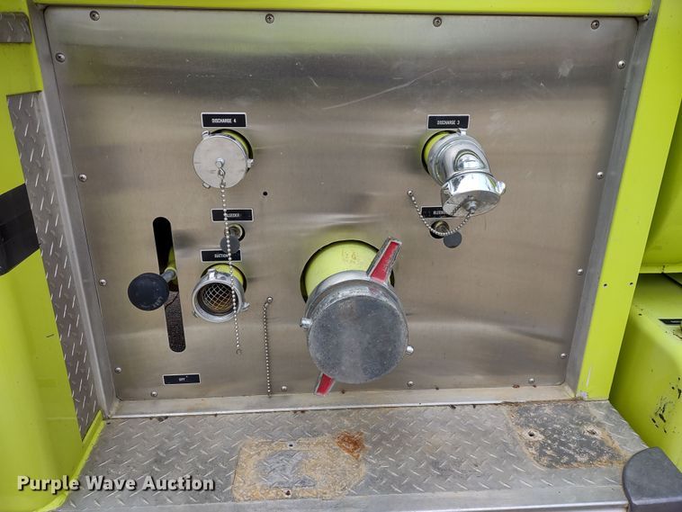 image for item DR8279 1985 GMC C7  pumper fire truck