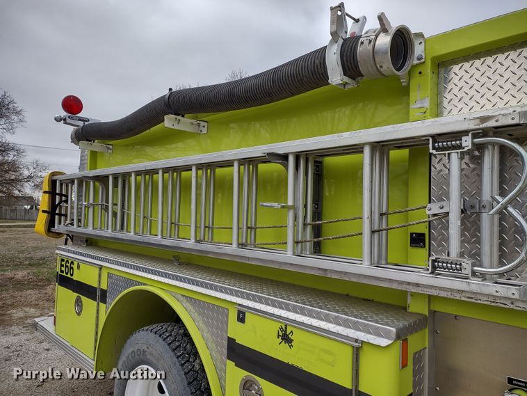 image for item DR8279 1985 GMC C7  pumper fire truck