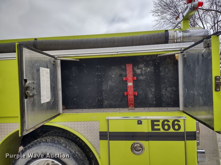 image for item DR8279 1985 GMC C7  pumper fire truck