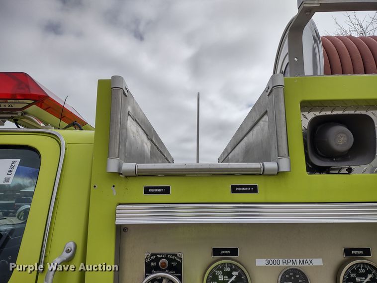 image for item DR8279 1985 GMC C7  pumper fire truck