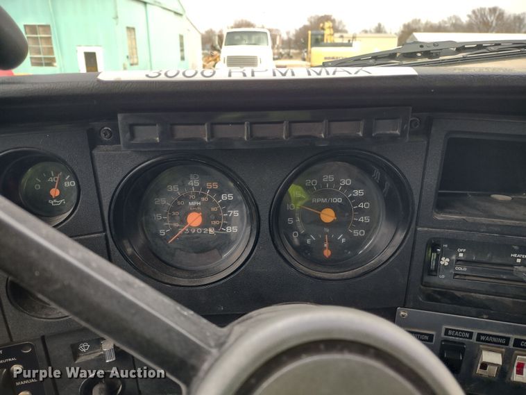 image for item DR8279 1985 GMC C7  pumper fire truck