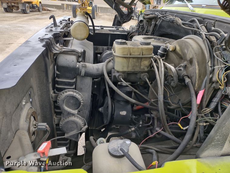 image for item DR8279 1985 GMC C7  pumper fire truck