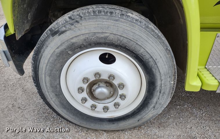 image for item DR8279 1985 GMC C7  pumper fire truck