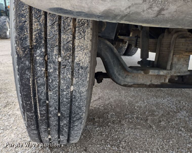 image for item DR8279 1985 GMC C7  pumper fire truck