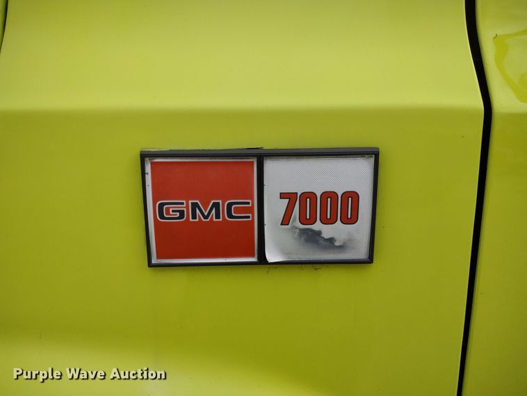 image for item DR8279 1985 GMC C7  pumper fire truck