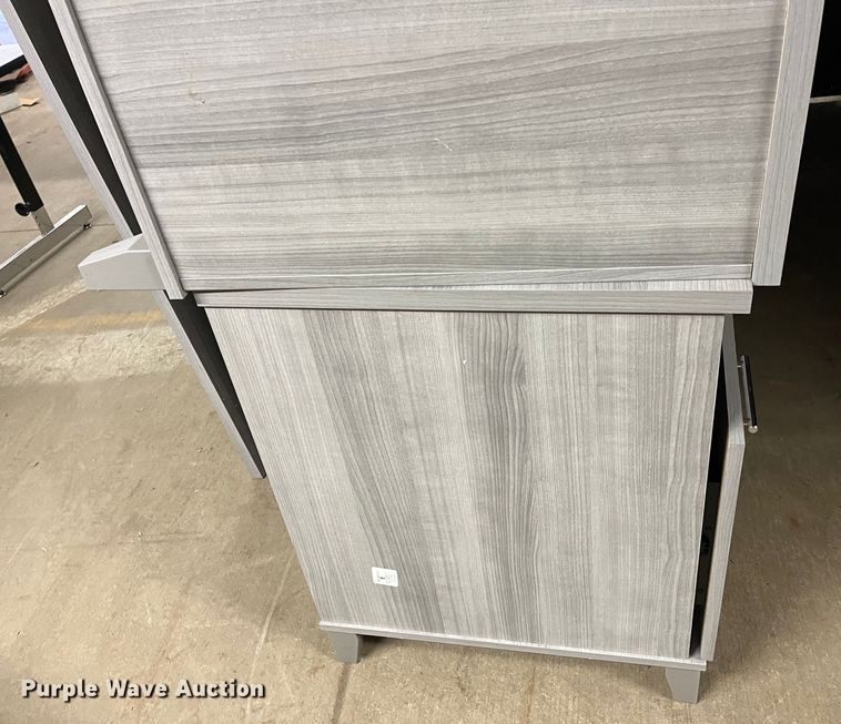 image for item HP9312 Desk