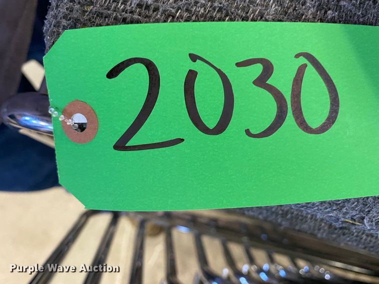 image for item IG9851 Approximately 30 chairs