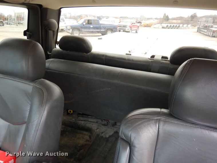 image for item IO9494 2006  Chevrolet Silverado 1500  Ext. Cab pickup truck