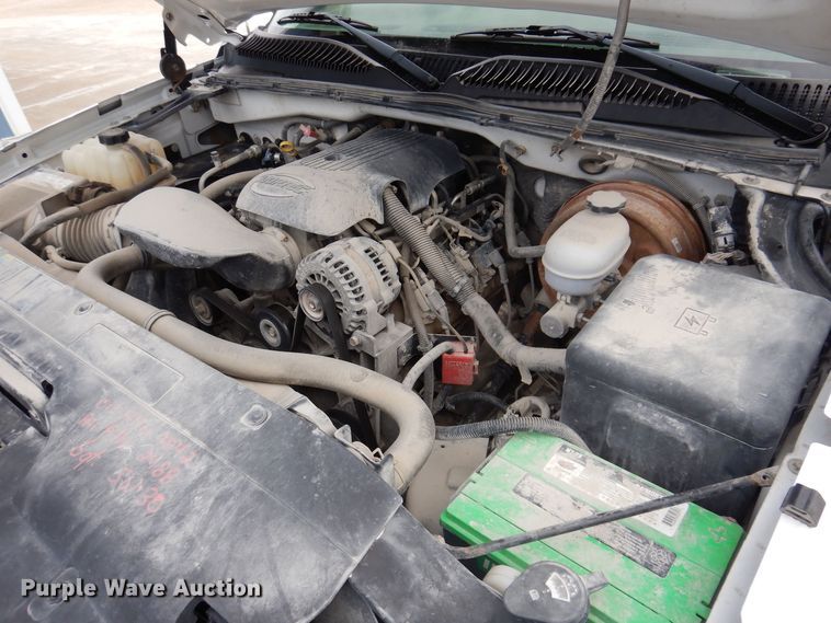 image for item IO9494 2006  Chevrolet Silverado 1500  Ext. Cab pickup truck