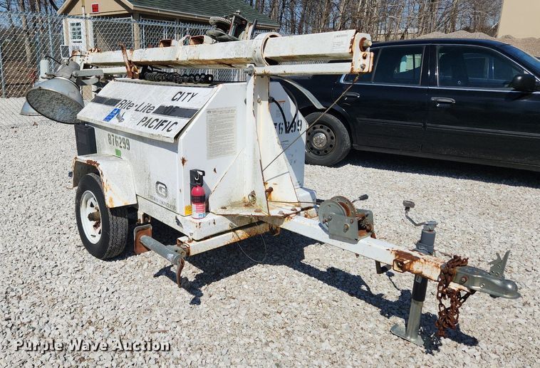 image for item JB9446 Coleman Engineering Rite Lite  light plant