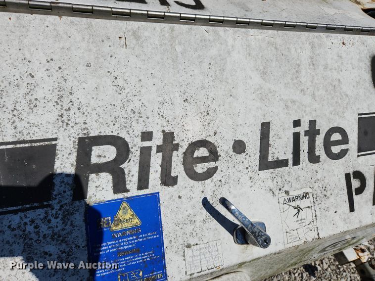 image for item JB9446 Coleman Engineering Rite Lite  light plant