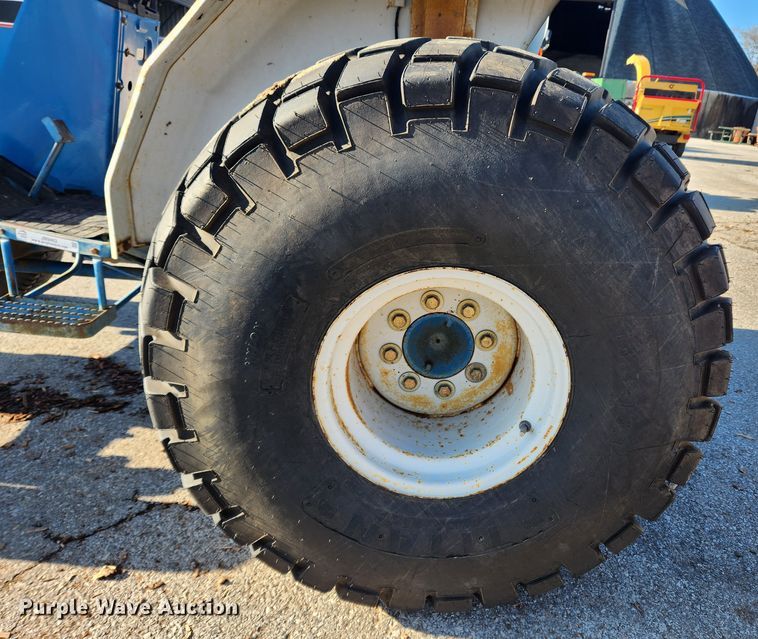 image for item JB9463 Ford 2120  MFWD tractor