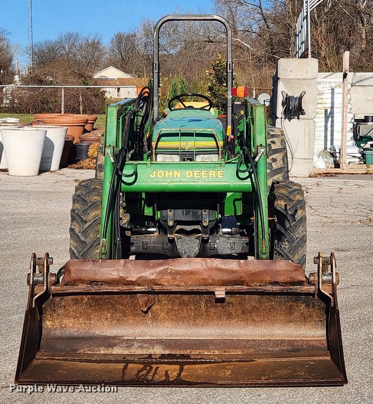 image for item JB9464 1992 John Deere 5300  MFWD tractor