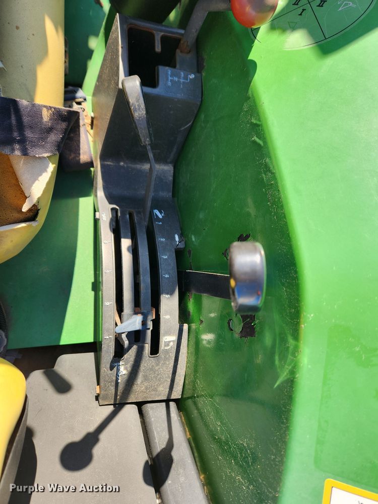 image for item JB9464 1992 John Deere 5300  MFWD tractor