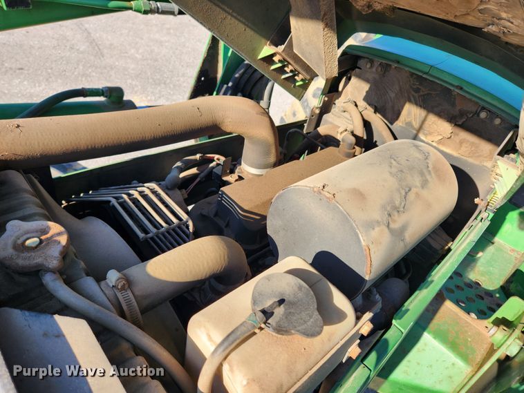 image for item JB9464 1992 John Deere 5300  MFWD tractor