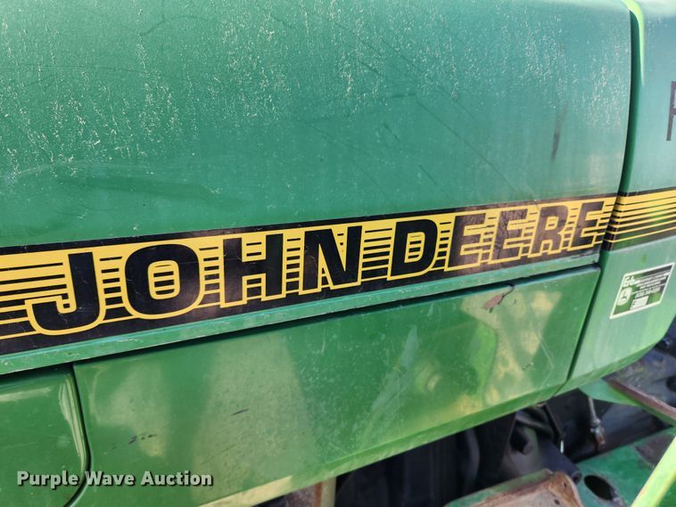 image for item JB9464 1992 John Deere 5300  MFWD tractor
