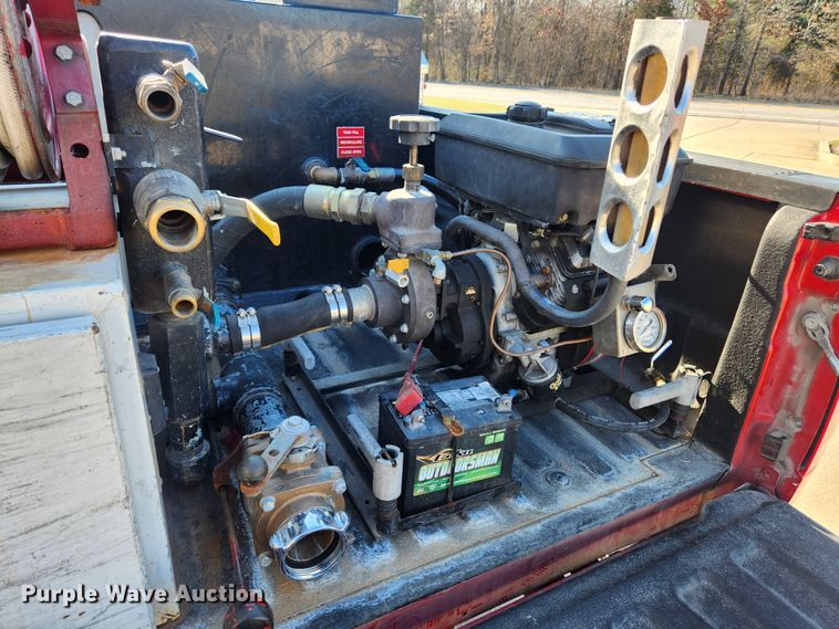 image for item JB9487 2000 Ford F350 Super Duty  SuperCab brush fire truck