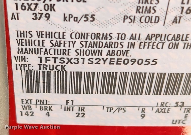 image for item JB9487 2000 Ford F350 Super Duty  SuperCab brush fire truck