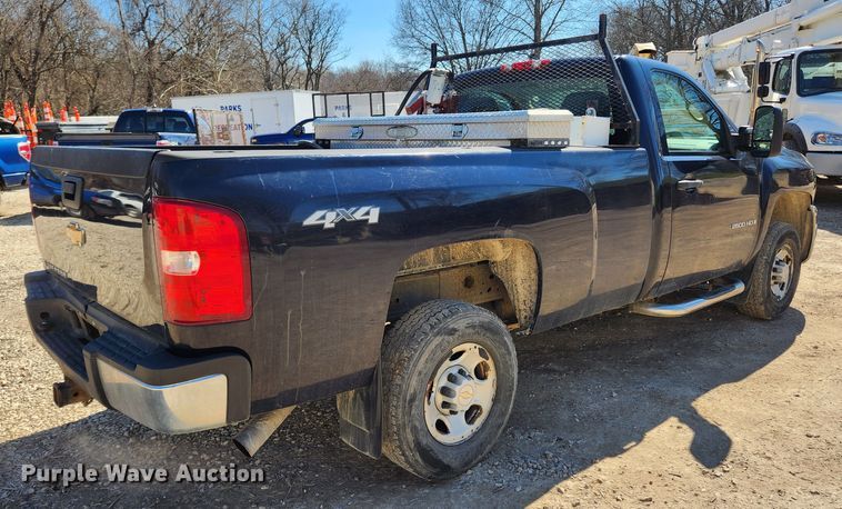 image for item JB9489 2007 Chevrolet Silverado 2500HD  pickup truck