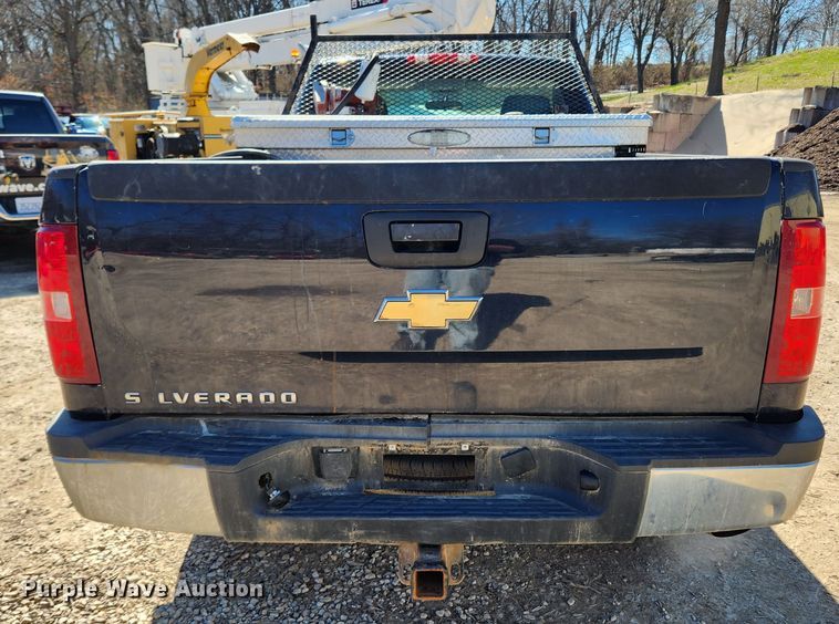 image for item JB9489 2007 Chevrolet Silverado 2500HD  pickup truck