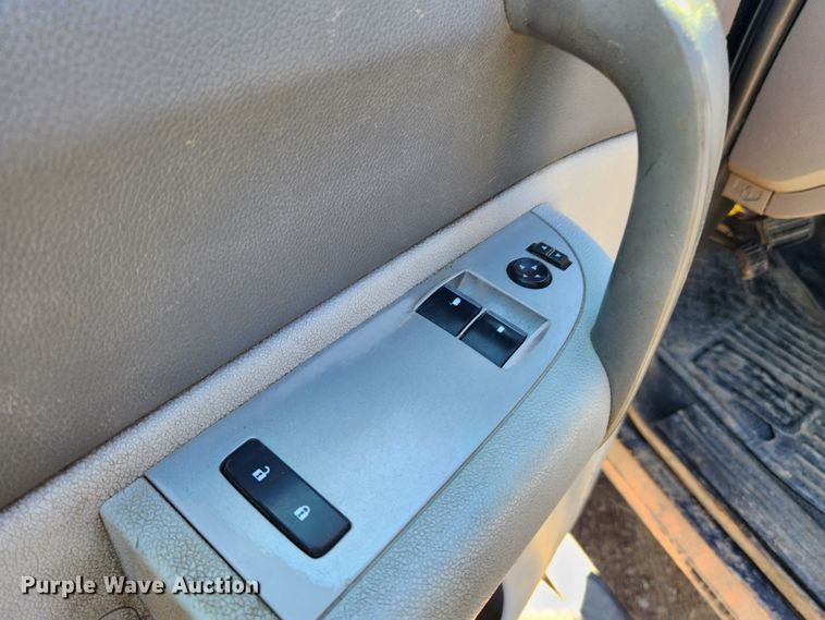 image for item JB9489 2007 Chevrolet Silverado 2500HD  pickup truck