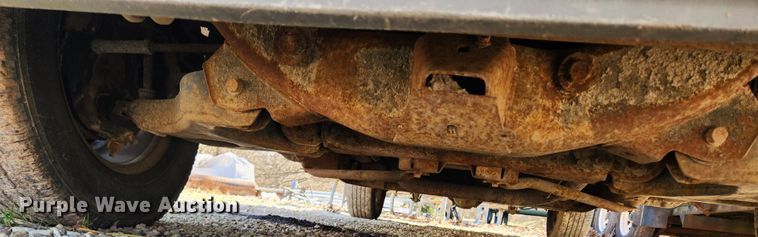 image for item JB9490 2002 Chevrolet Silverado 1500  pickup truck