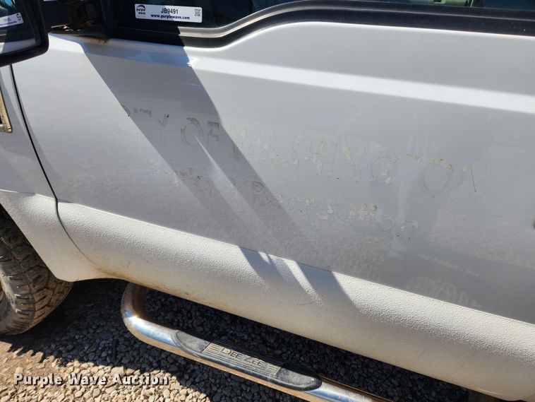 image for item JB9491 2008 Ford F350 Super Duty XL  dump bed pickup truck