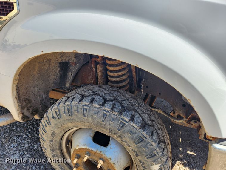 image for item JB9491 2008 Ford F350 Super Duty XL  dump bed pickup truck