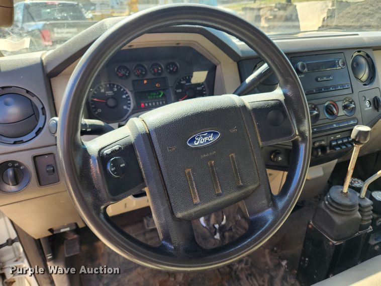 image for item JB9491 2008 Ford F350 Super Duty XL  dump bed pickup truck