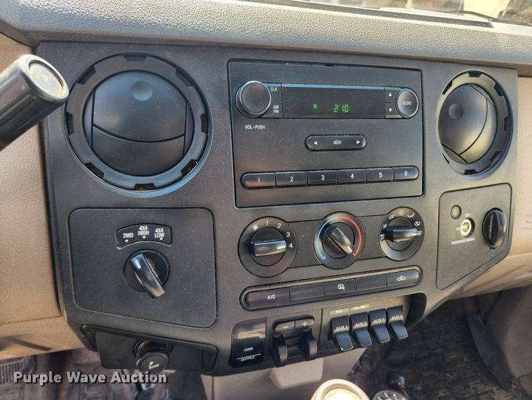 image for item JB9491 2008 Ford F350 Super Duty XL  dump bed pickup truck