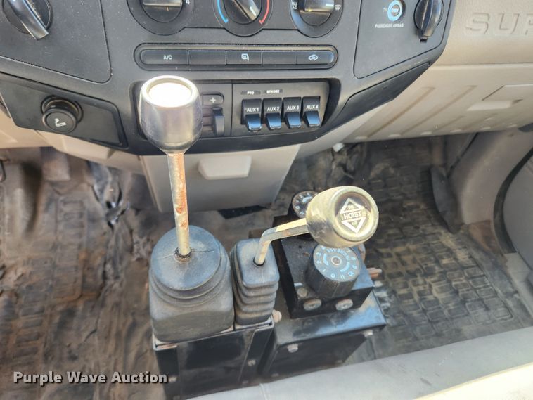 image for item JB9491 2008 Ford F350 Super Duty XL  dump bed pickup truck