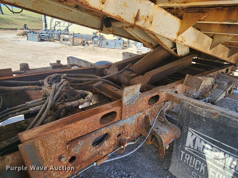 image for item JB9491 2008 Ford F350 Super Duty XL  dump bed pickup truck