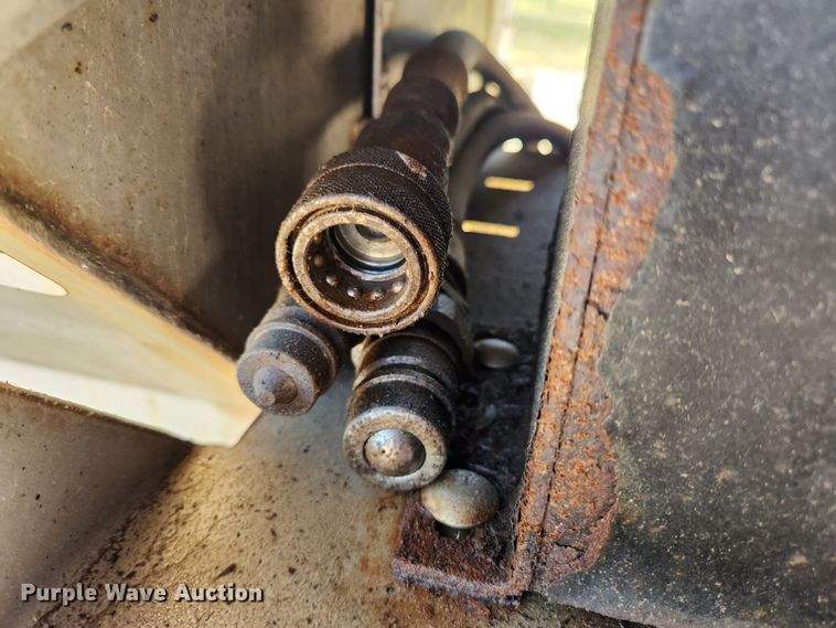 image for item JB9491 2008 Ford F350 Super Duty XL  dump bed pickup truck