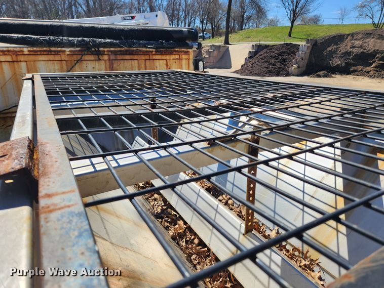 image for item JB9491 2008 Ford F350 Super Duty XL  dump bed pickup truck