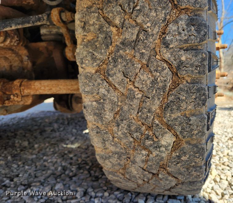 image for item JB9491 2008 Ford F350 Super Duty XL  dump bed pickup truck