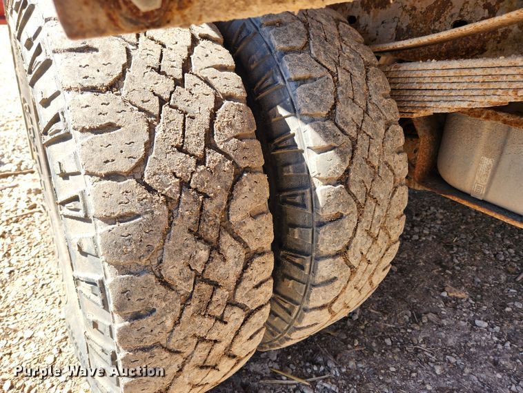 image for item JB9491 2008 Ford F350 Super Duty XL  dump bed pickup truck