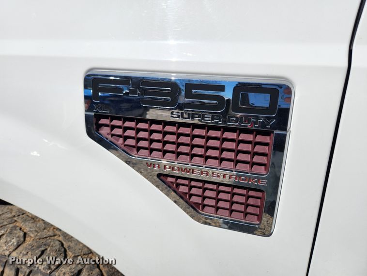 image for item JB9491 2008 Ford F350 Super Duty XL  dump bed pickup truck