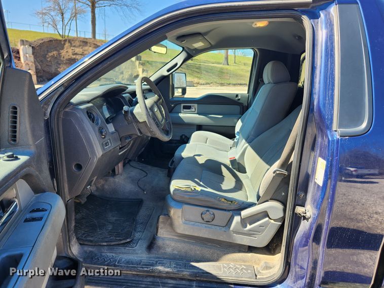 image for item JB9492 2011 Ford F150 XL  pickup truck