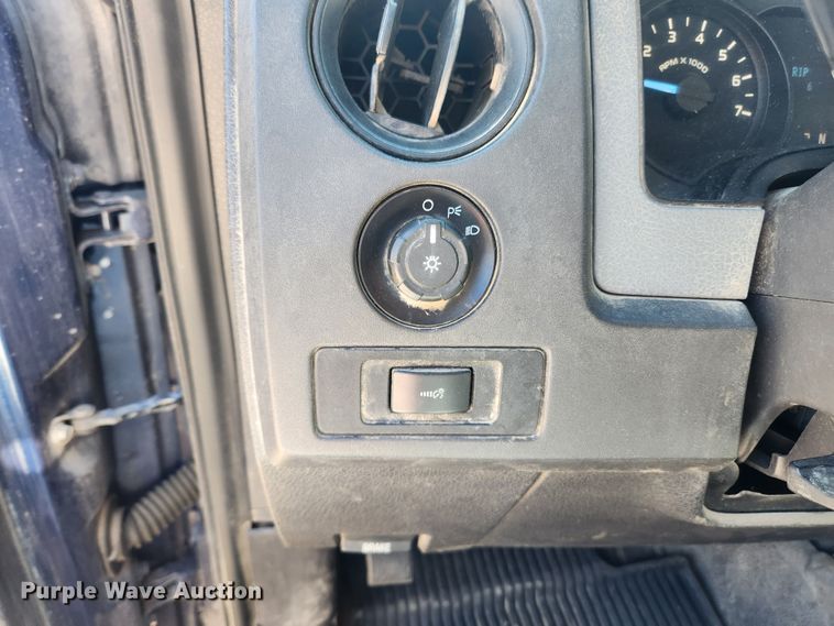 image for item JB9492 2011 Ford F150 XL  pickup truck