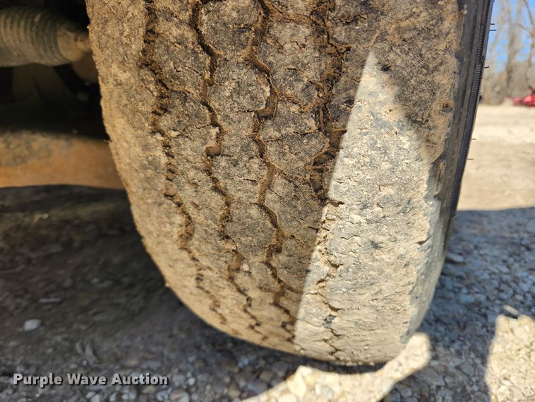 image for item JB9492 2011 Ford F150 XL  pickup truck