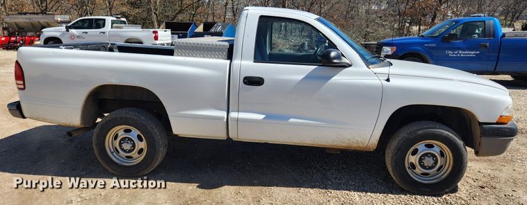 image for item JB9493 2001 Dodge Dakota  pickup truck