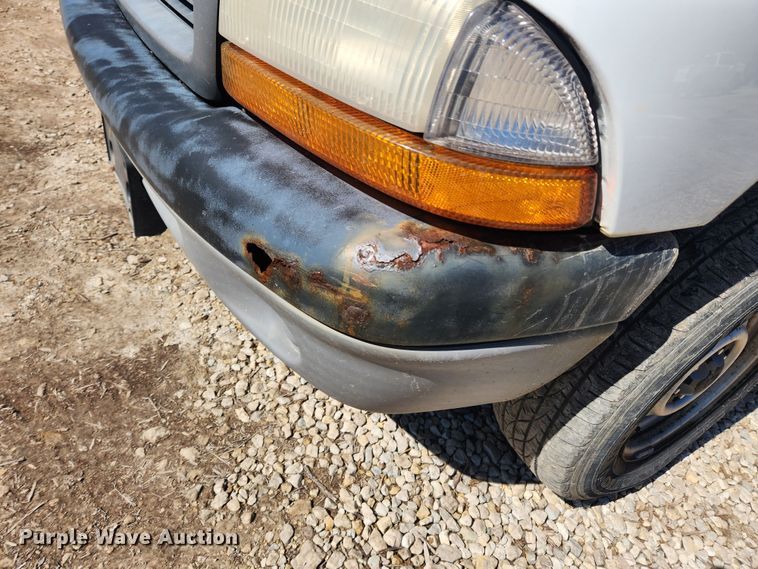 image for item JB9493 2001 Dodge Dakota  pickup truck