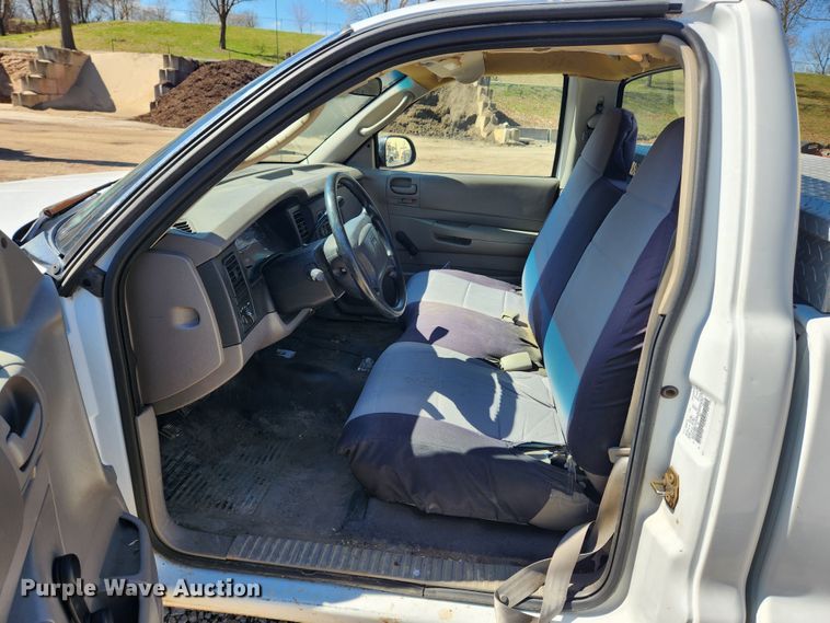 image for item JB9493 2001 Dodge Dakota  pickup truck