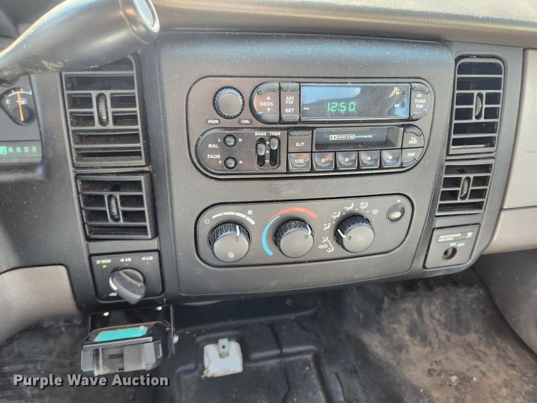 image for item JB9493 2001 Dodge Dakota  pickup truck