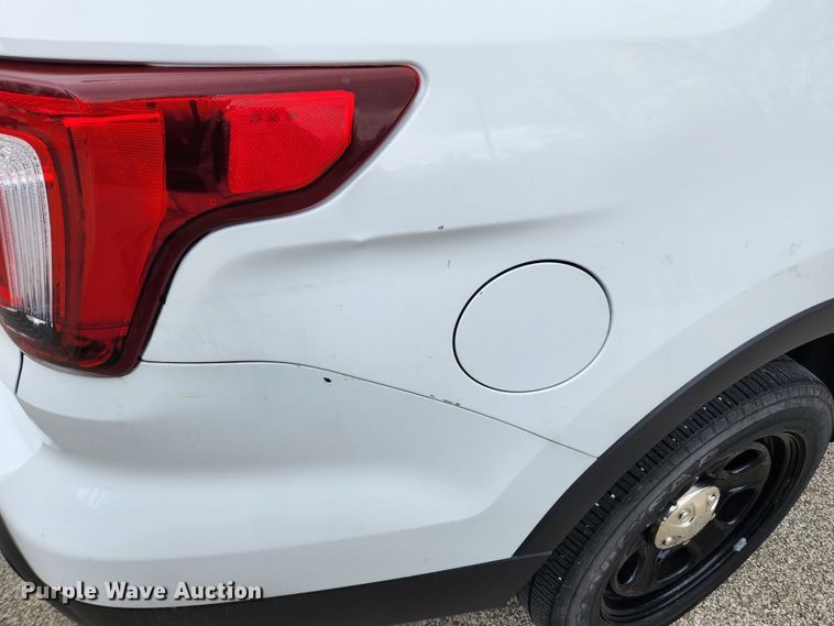 image for item JB9501 2017 Ford Explorer Police Interceptor  SUV