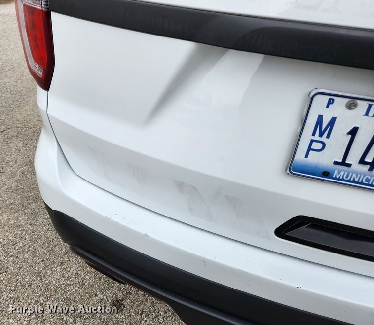 image for item JB9501 2017 Ford Explorer Police Interceptor  SUV