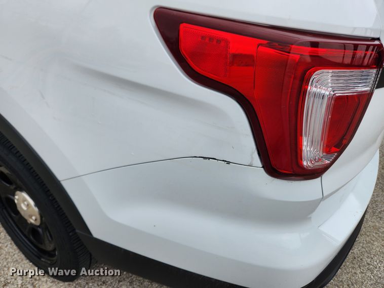 image for item JB9501 2017 Ford Explorer Police Interceptor  SUV