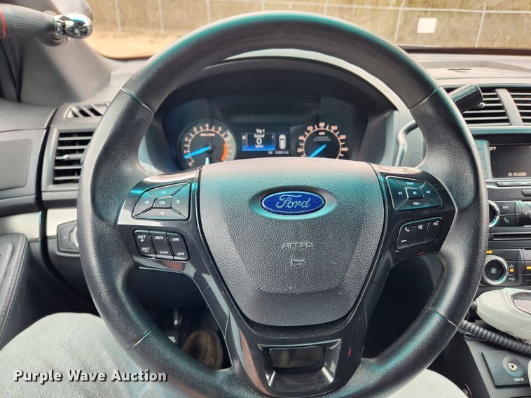 image for item JB9501 2017 Ford Explorer Police Interceptor  SUV