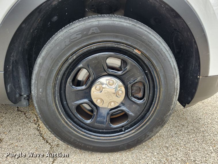 image for item JB9501 2017 Ford Explorer Police Interceptor  SUV