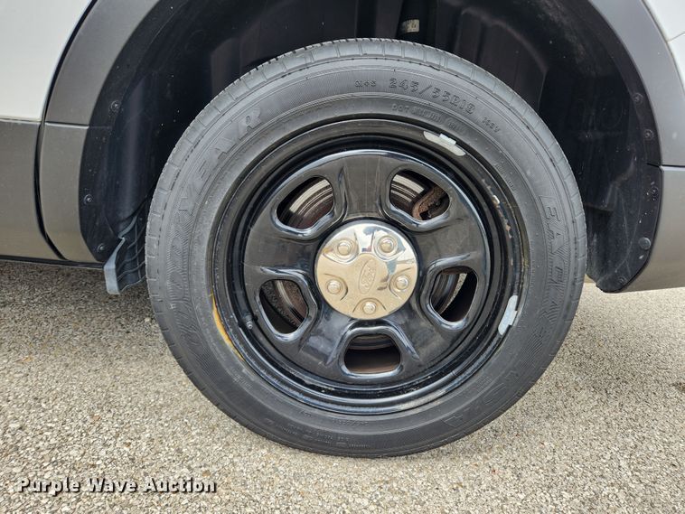 image for item JB9501 2017 Ford Explorer Police Interceptor  SUV